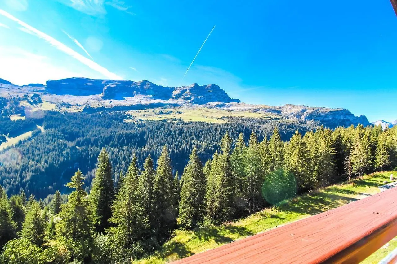 Exceptional 3 Bed Penthouse With Fireplace And Stunning Views Flaine