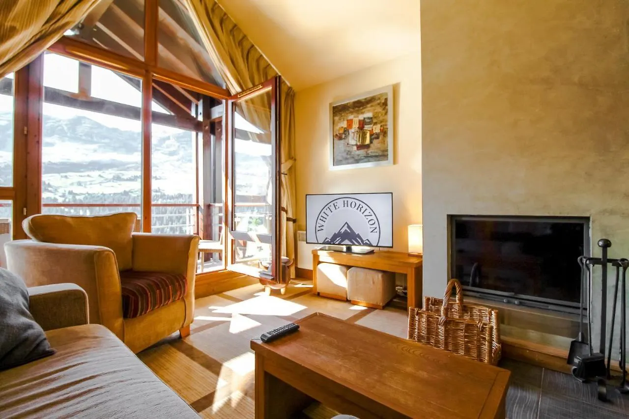 Exceptional 3 Bed Penthouse With Fireplace And Stunning Views Flaine 0*,