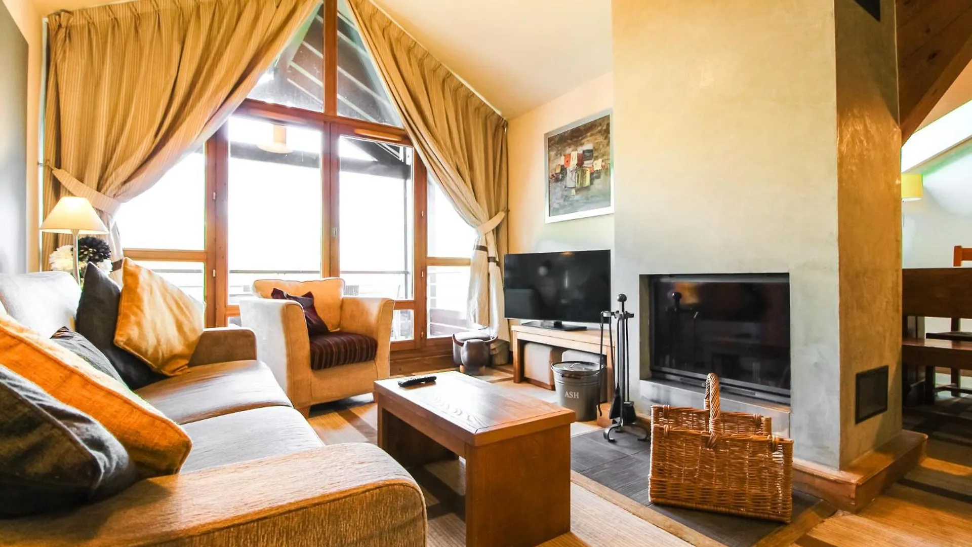 Exceptional 3 Bed Penthouse With Fireplace And Stunning Views Flaine Apartament